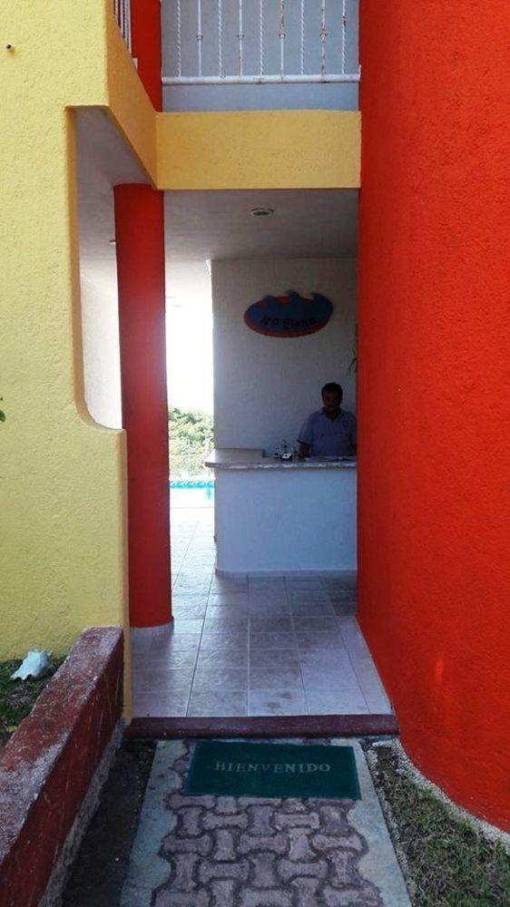 Hotel Ma Elena Isla Mujeres Exterior photo