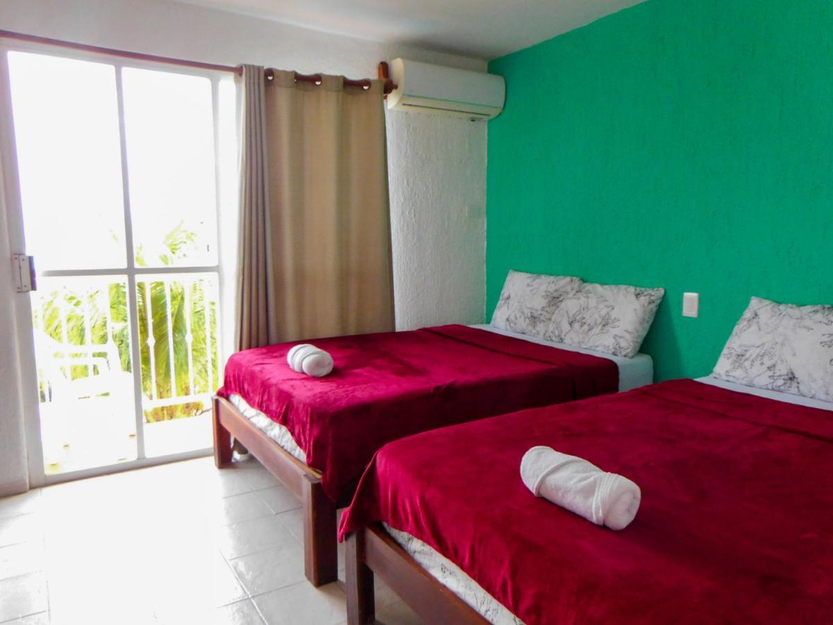 Hotel Ma Elena Isla Mujeres Exterior photo