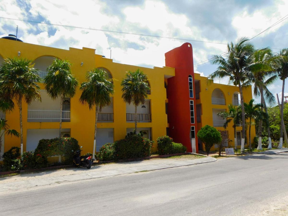 Hotel Ma Elena Isla Mujeres Exterior photo